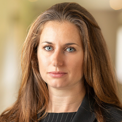Kristin Dolson Headshot